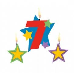 Farbe Nummer 7 Kerze mit Sternen