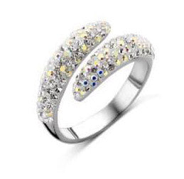 Victoria Silberfarbener Ring mit weißem Stein